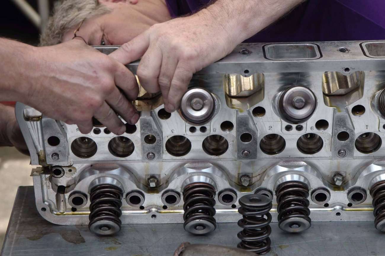 Капитальный ремонт двигателя Олдсмобиль